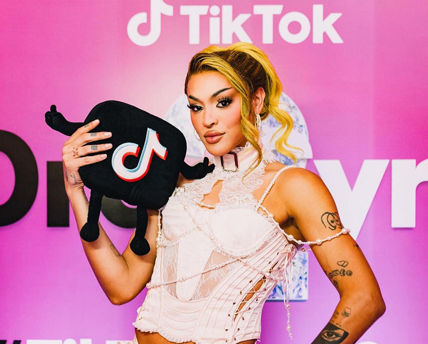 FEAT – Conexões criativas