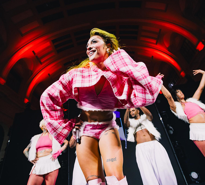 FEAT – Conexões criativas